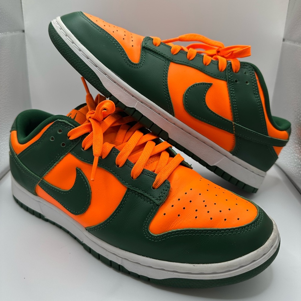 Nike Dunk Low Miami Hurricanes Size 10.5
